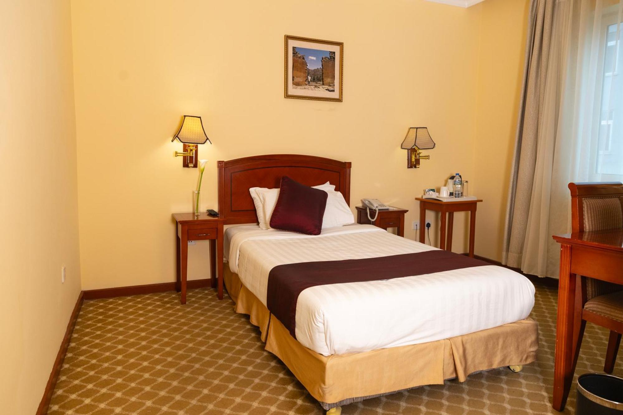 Dreamliner Hotel Addis Abeba Exterior foto